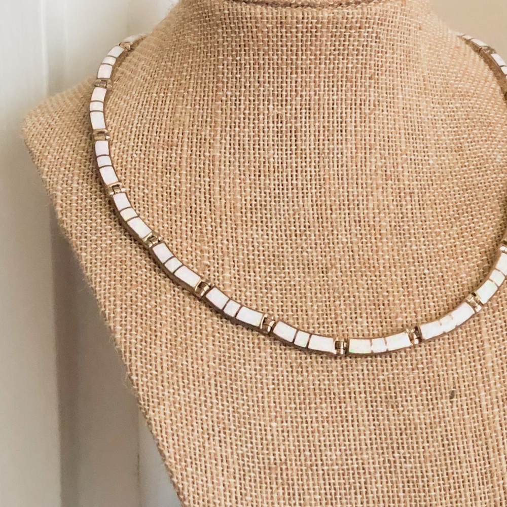 Opal White Necklace 💫